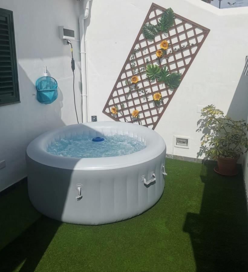 Chalet Con Jacuzzi Climatizado, Barbacoa Y Cerca De La Playa Abades  Exterior photo